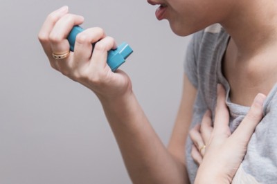 A várandósság fokozza az asztmás tüneteket