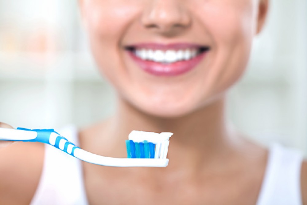 A fogínyvérzés 8 leggyakoribb oka - Dentabo fogorvosi rendelő